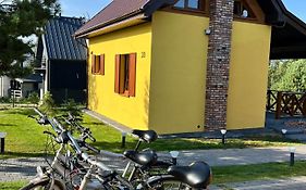 Brzozowe Wzgórze z jacuzzi i rowerami